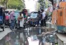 ইট-পাথর-নোংরা পানির দখলে সড়ক, ভোগান্তিতে নগরবাসী