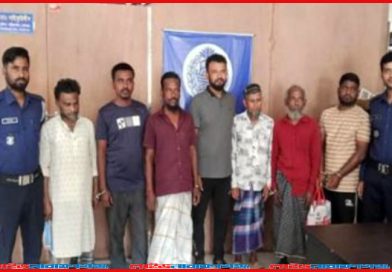 আড়াইহাজারে অভিযান: পৌর কাউন্সিলরসহ ৭ জন গ্রেপ্তার