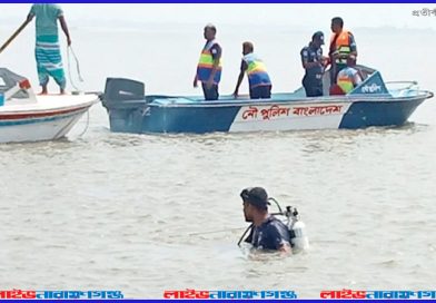 মেঘনা নদীতে ফুটবল কুড়াতে গিয়ে নিখোঁজ যুবক