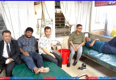 সড়ক দুর্ঘটনায় সাংবাদিক রনি ও মামুন, হাসপাতালে ছুটে গেলেন সাখাওয়াত ও টিপু