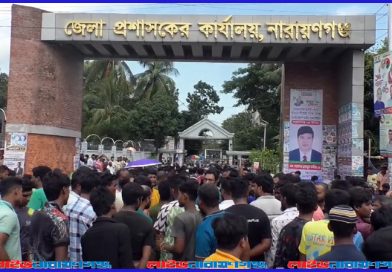 নগরীতে যানজট নিরসনকর্মী ও ইজিবাইক চালকদের সংঘর্ষ, আহত উভয়পক্ষ